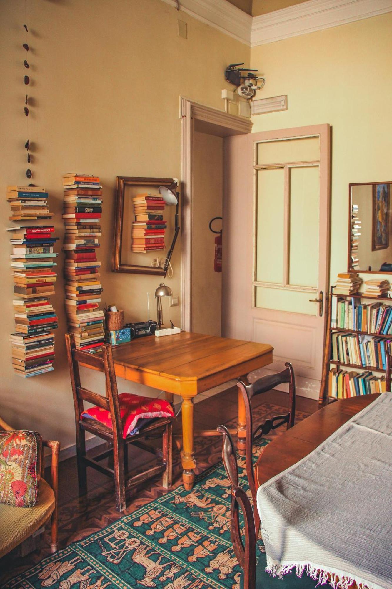 Casa Verdi - House Of Travelers Катания Экстерьер фото
